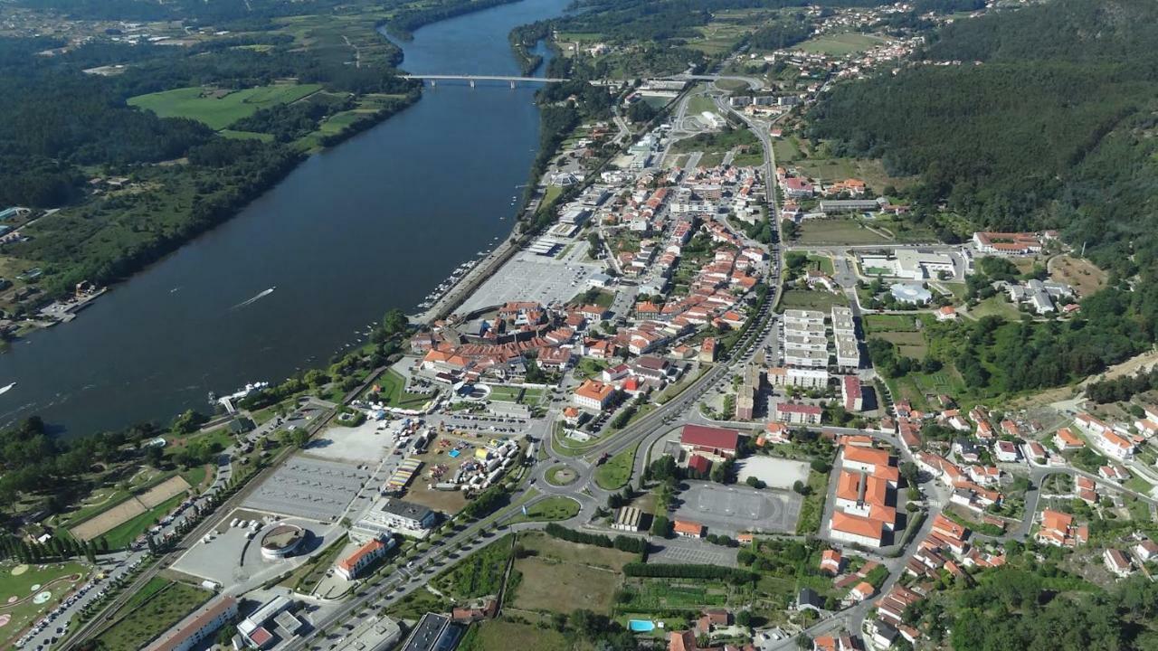 Casas Da Loureira - Casa Do Pote Pensionat Vila Nova de Cerveira Exteriör bild